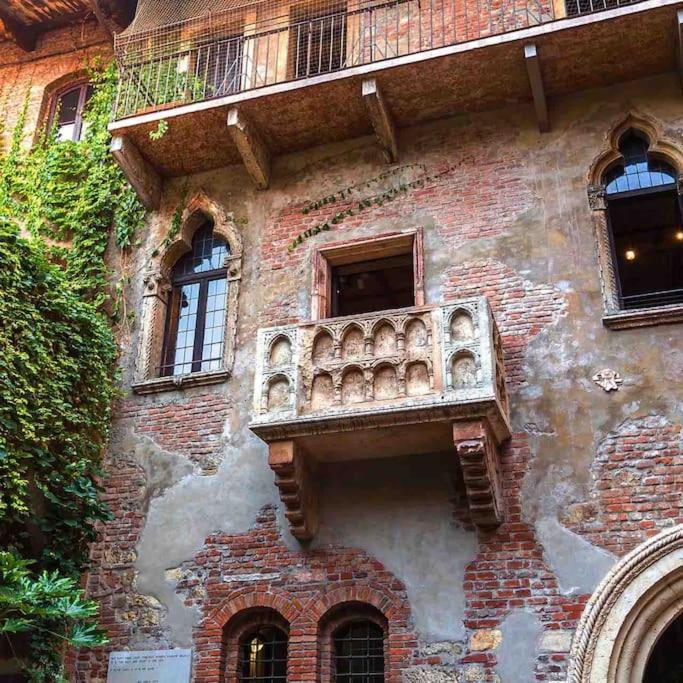San Bernardino Monolocale Con Balcone Lejlighed Verona Eksteriør billede